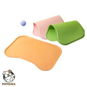 non slip and waterproof pet feeding pad pink color