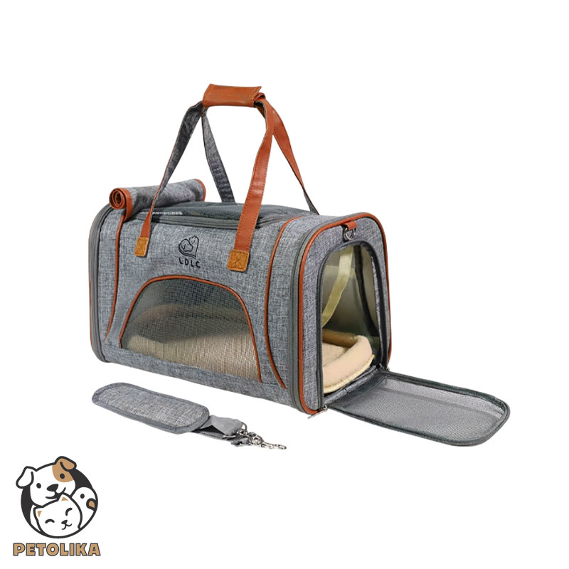 کیف حمل سگ و گربه مدل پتسفر، دستی و دوشی، دارای استاندارد خطوط هوایی، رنگ خاکستری روشن 1 کیف حمل سگ و گربه مدل پتسفر، دستی و دوشی، دارای استاندارد خطوط هوایی، رنگ خاکستری روشن